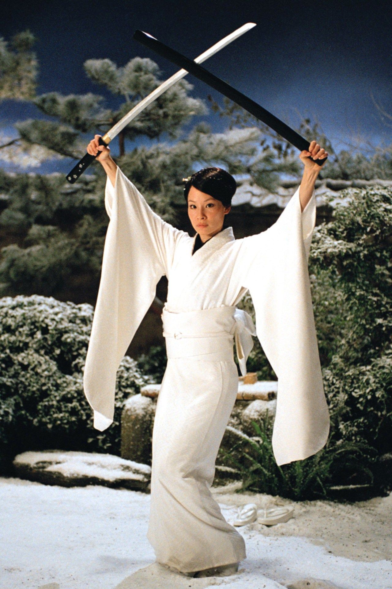 White kimono, snow garden duel